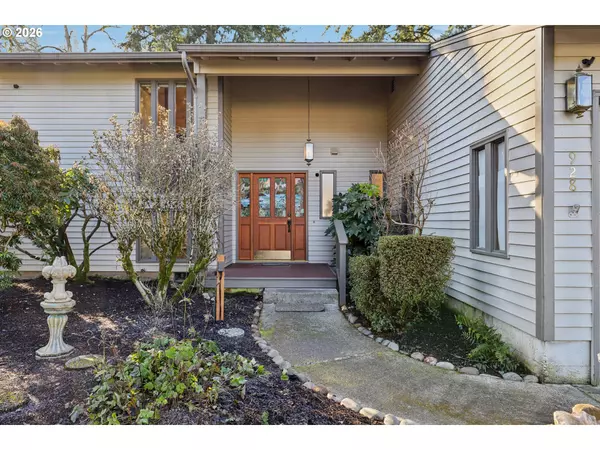 Silverton, OR 97381,928 Barger ST