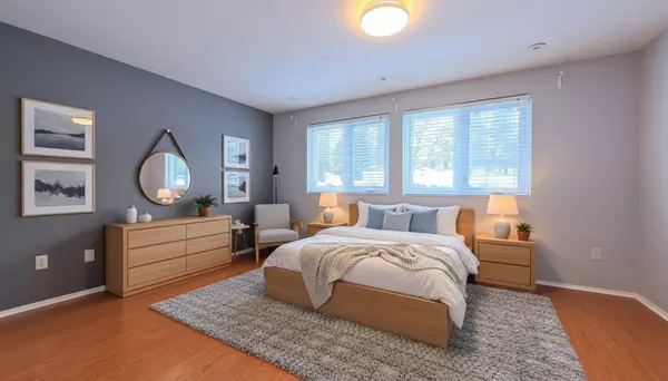 Toronto C15, ON M2J 4M5,28 Lady Fernway N/A