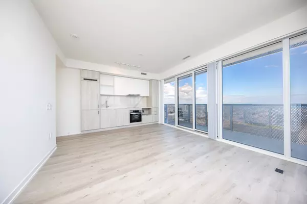 138 Downes ST #6606, Toronto, ON M5E 0E4