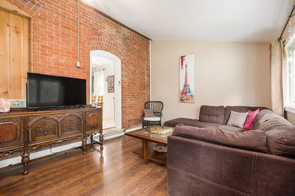 146 Wolford Ctr RD, Merrickville-wolford, ON K0G 1N0