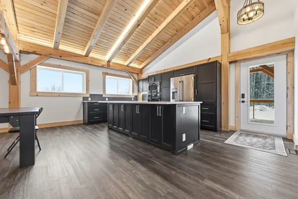 Deep River, ON K0J 1P0,590 Lamure RD