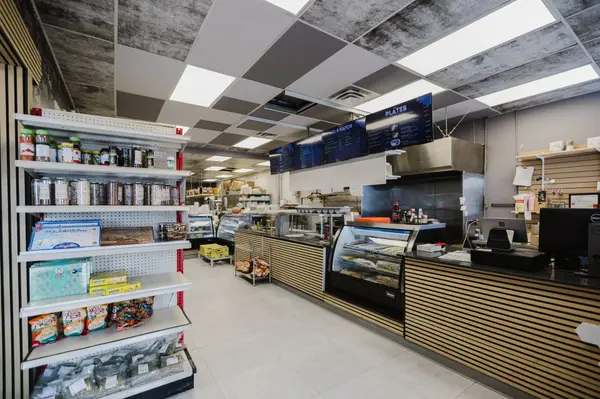 1950 Merivale RD #11, Tanglewood - Grenfell Glen - Pineglen, ON K2G 5T5