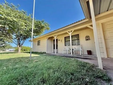 105 W Elm Street, Gustine, TX 76455