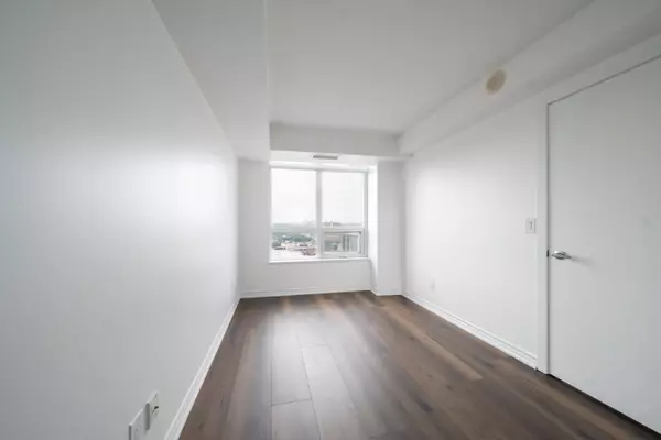 Toronto C01, ON M6K 0A5,38 Joe Shuster WAY #1909