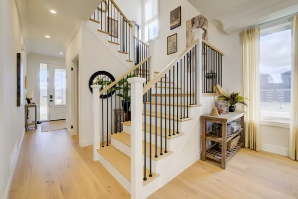 Minto, ON N0G 1Z0,109 Thackeray WAY