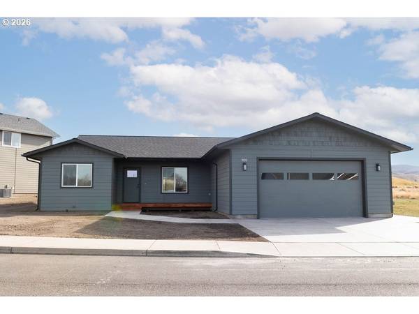320 HERITAGE LN, Union, OR 97883