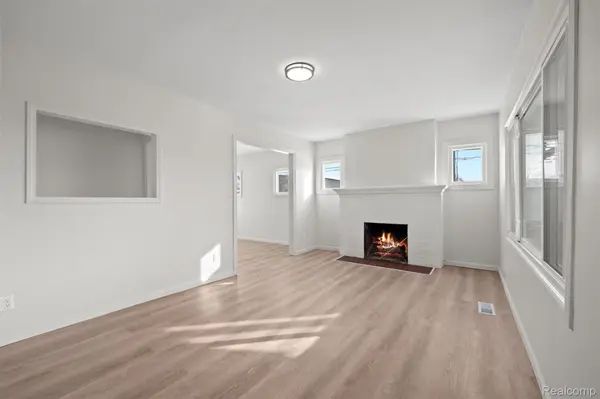 20734 Caledonia AVE, Hazel Park, MI 48030