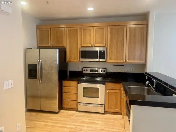 1010 SW 170TH AVE #101, Beaverton, OR 97003