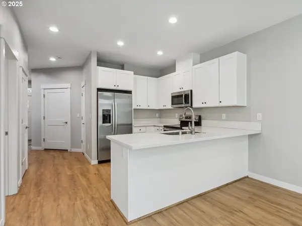 2417 NE 54TH ST, Vancouver, WA 98663