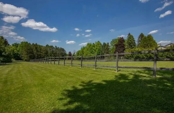 East Gwillimbury, ON L0G 1R0,2881 Doane RD