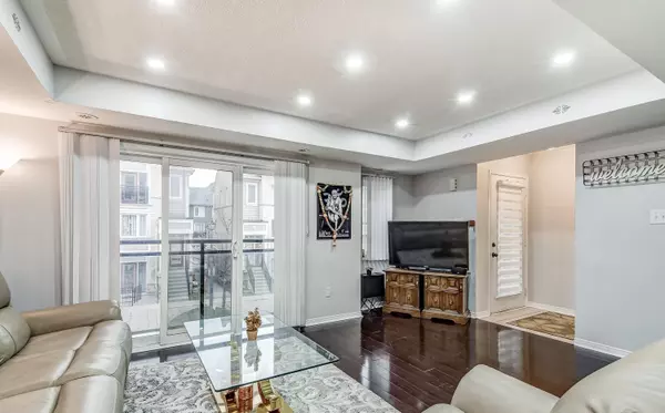 Brampton, ON L6R 0Y6,60 Fairwood CIR