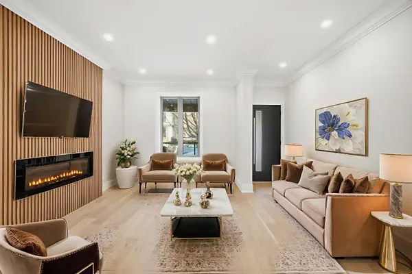 Toronto, ON M6P 1W6,241 Maria ST