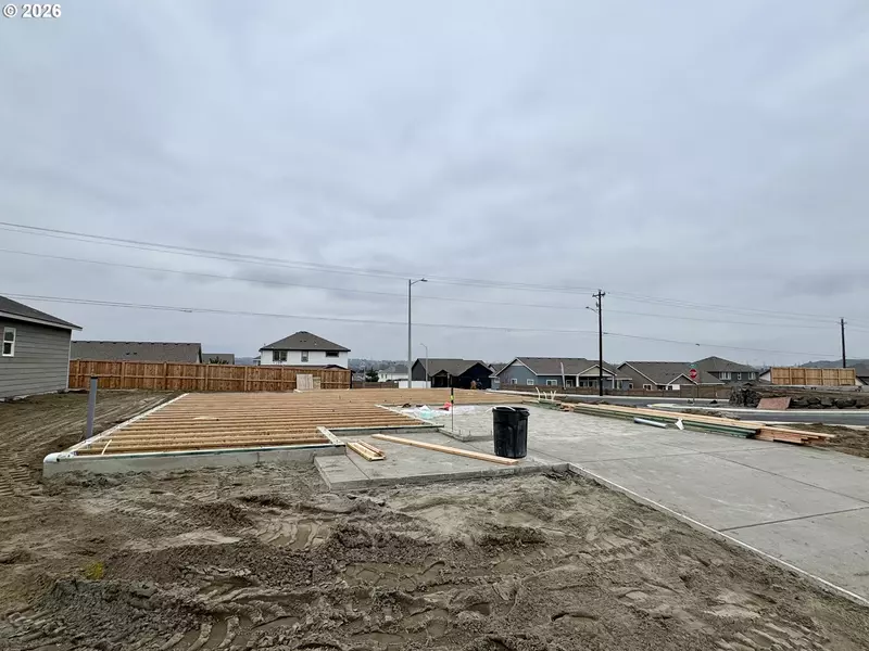 850 NE Laurel Springs DR, Hermiston, OR 97838