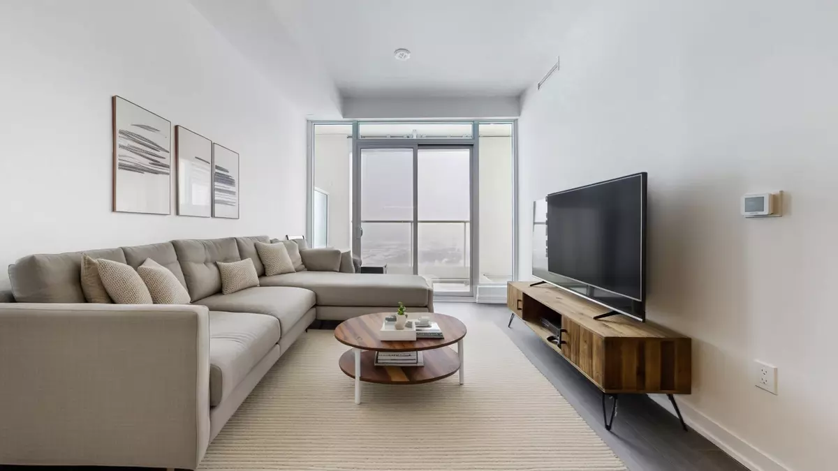 Barrie, ON L4N 1S9,39 Mary ST #3201