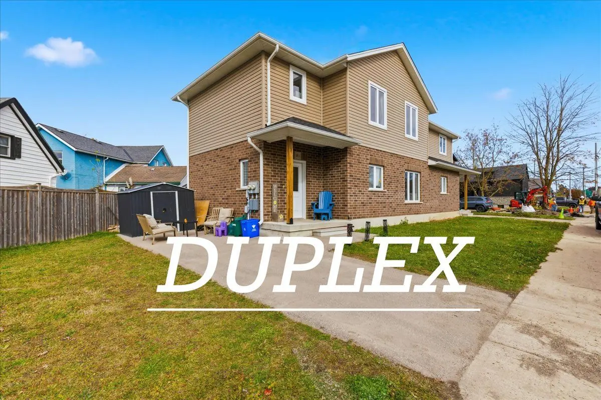 38 Cobourg LN, Stratford, ON N5A 1E7