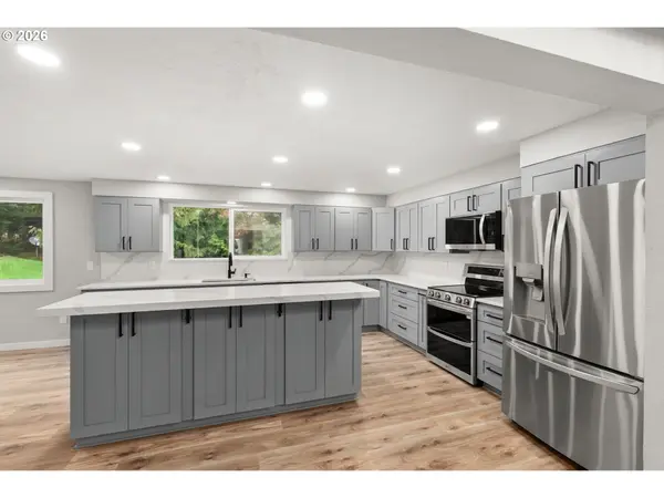 176 CHILVERS RD, Chehalis, WA 98532