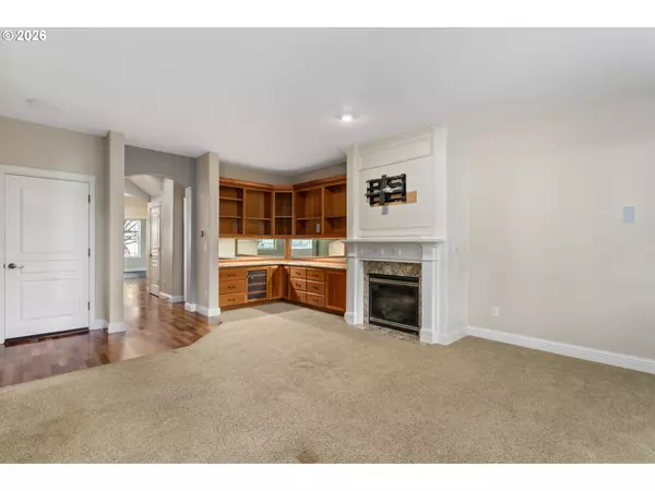 Hillsboro, OR 97123,2117 SE 48TH AVE