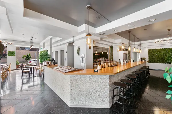 839 Erie ST E, Windsor, ON N9A 3Y5