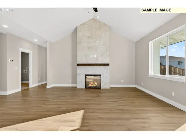 2139 E Otter LOOP #62, La Center, WA 98629