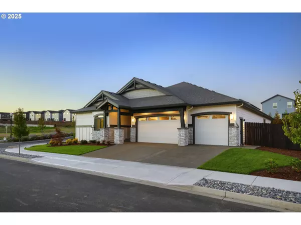 Ridgefield, WA 98642,818 NW 173RD CIR