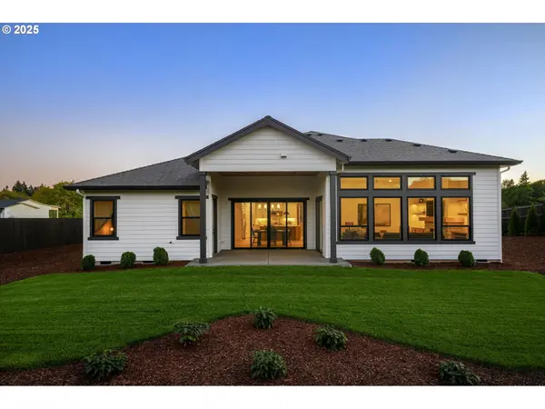 818 NW 173RD CIR, Ridgefield, WA 98642