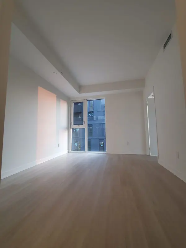 Toronto C06, ON M3H 0E5,500 Wilson AVE #233