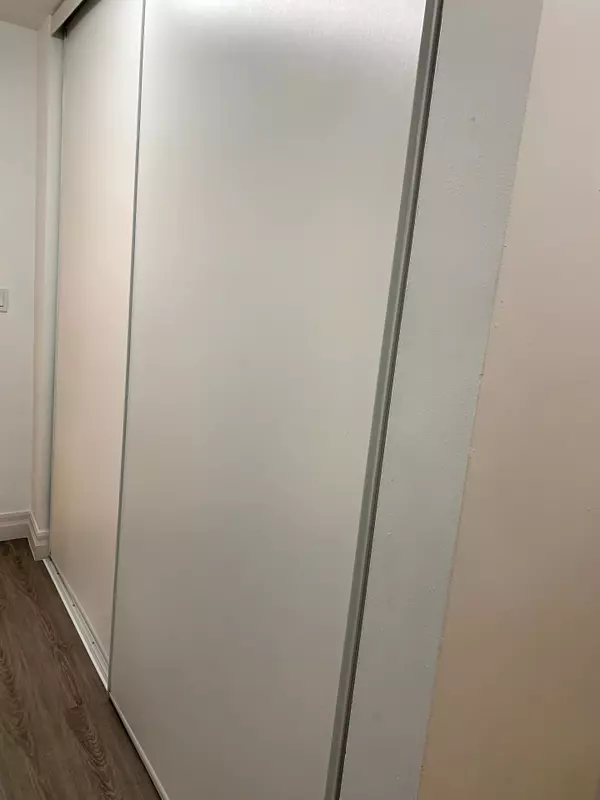 Toronto E03, ON M4C 5L4,1 Massey SQ #204