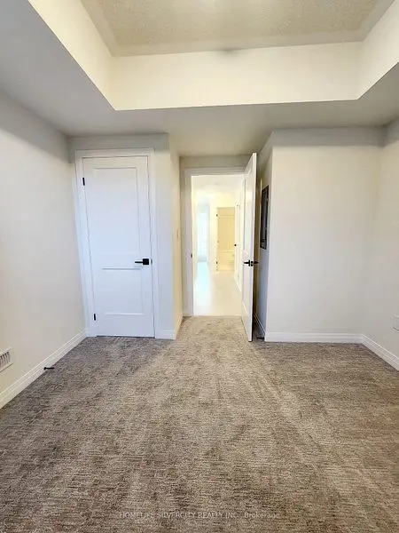 142 Foamflower PL #C33, Waterloo, ON N2C 0G9