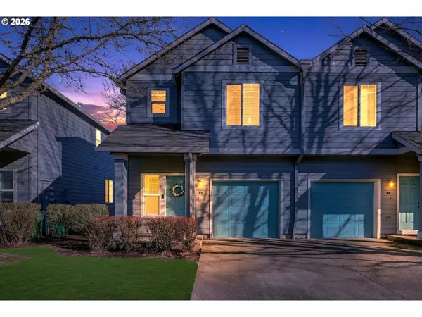 Newberg, OR 97132,810 E 9TH ST #B5