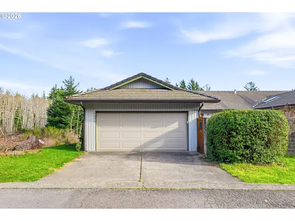 Lincoln City, OR 97367,4696 NE WINDWARD PL