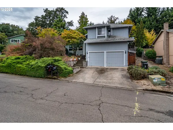 Roseburg, OR 97471,1006 WOODWILLOW DR