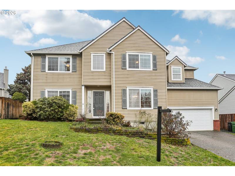 58728 PARKWOOD DR, St Helens, OR 97051