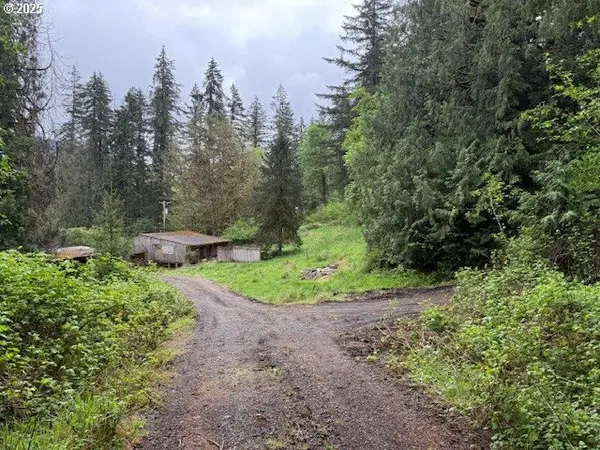 28381 S SALO RD, Mulino, OR 97042