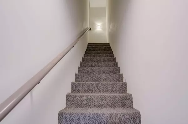 Toronto C13, ON M3A 0B5,65 Curlew DR #200