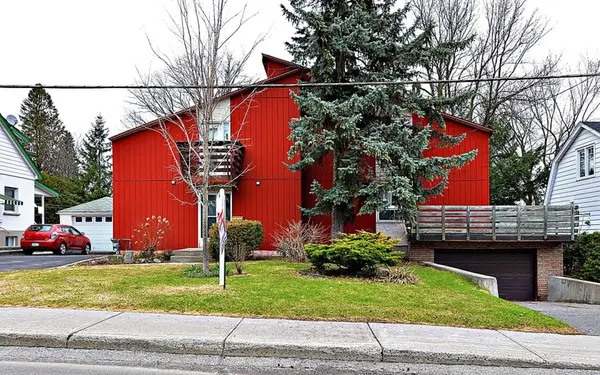 663 Broadview AVE, Carlingwood - Westboro And Area, ON K2A 2L9