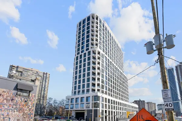 25 Cordova AVE #412, Toronto, ON M9A 0E5