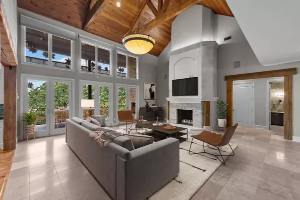 Arlington, TX 76016,2316 Starlight Court