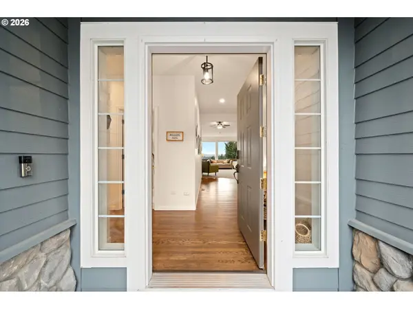 Damascus, OR 97089,16117 SE GOOSEHOLLOW DR