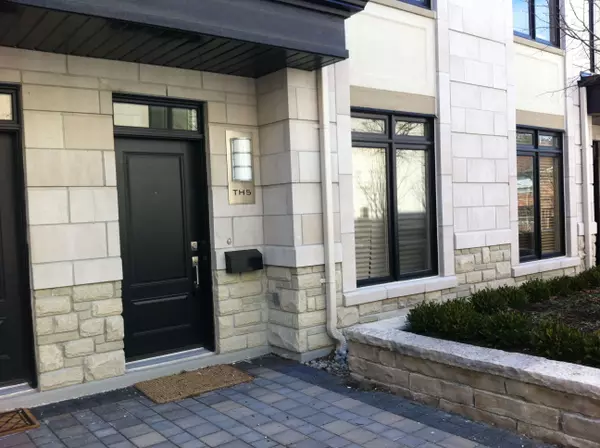 Toronto C14, ON M2N 2T3,5 Oakburn CRES #5