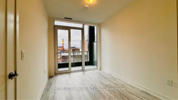 Toronto, ON M5A 0X6,70 Princess ST #403