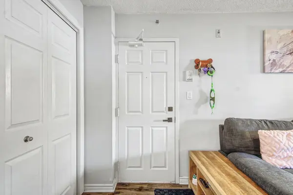 4003 Kilmer DR #106, Burlington, ON L7M 4M1