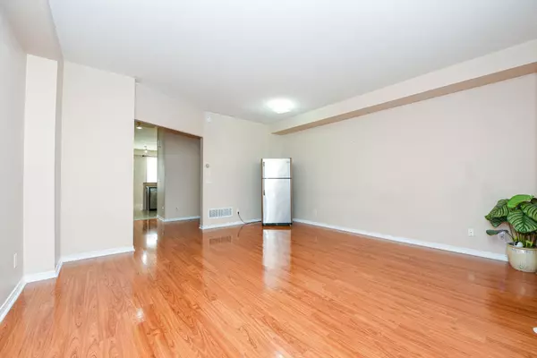 Brampton, ON L6Y 0R1,103 Cedar Lake CRES