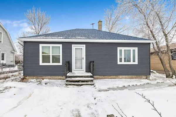 210 John ST, Blackie, AB T0L 0J0