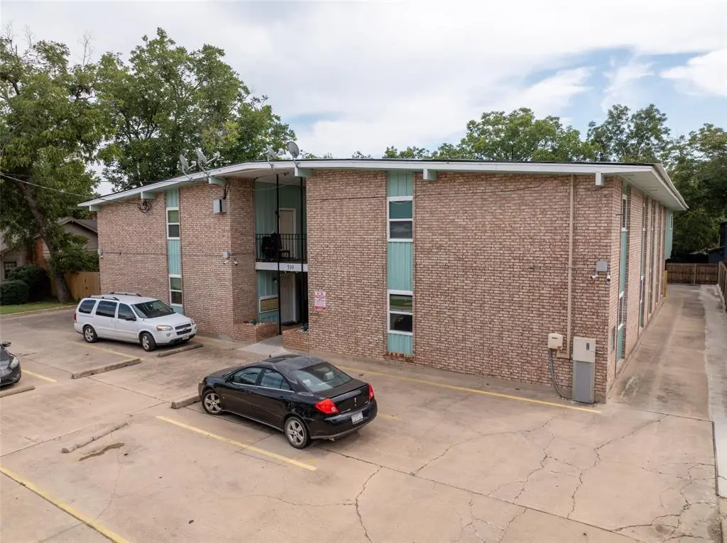 510 Texas Street #14, Denton, TX 76209
