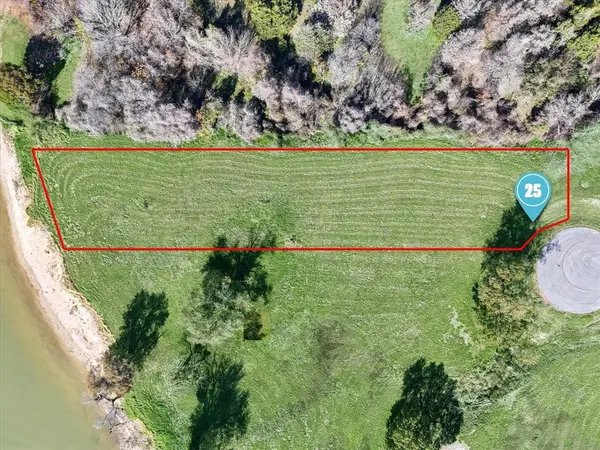 Lot 25 Triangle Shores, Corsicana, TX 75109