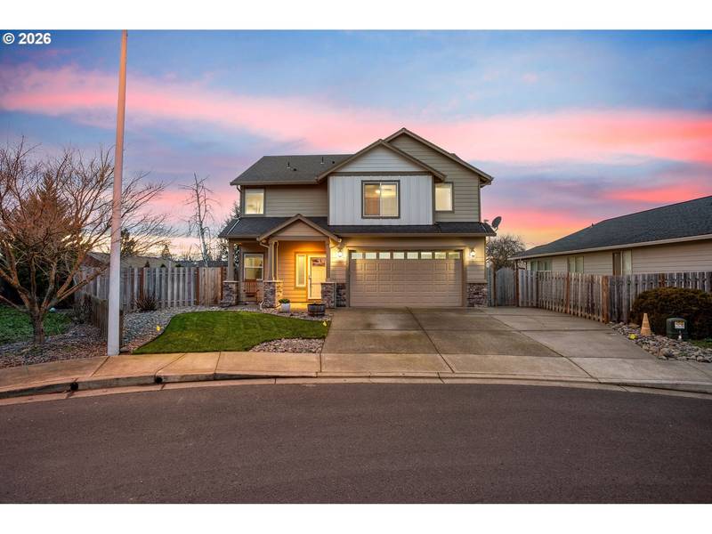 128 FINNEYS AVE, Molalla, OR 97038