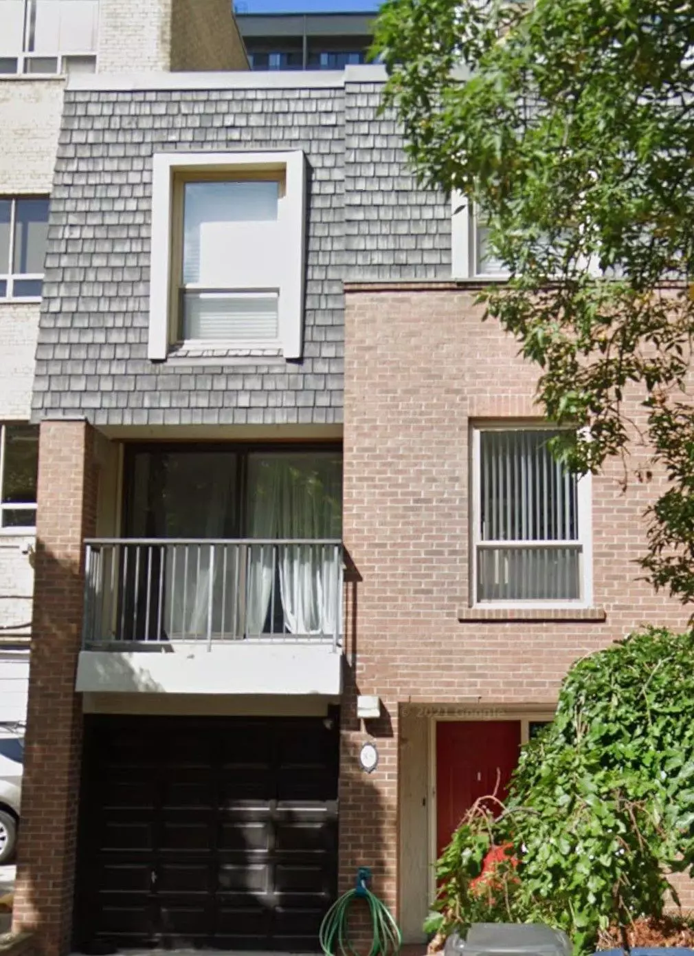 Toronto C08, ON M5B 2J5,38 Granby ST