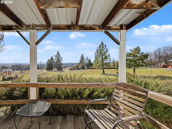 288 S MOLLY ANN RD, Tygh Valley, OR 97063