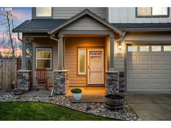 Molalla, OR 97038,128 FINNEYS AVE