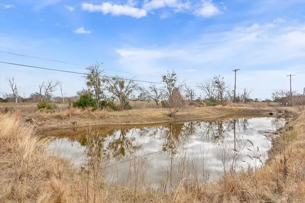 15966 Old China Spring Road, China Spring, TX 76633